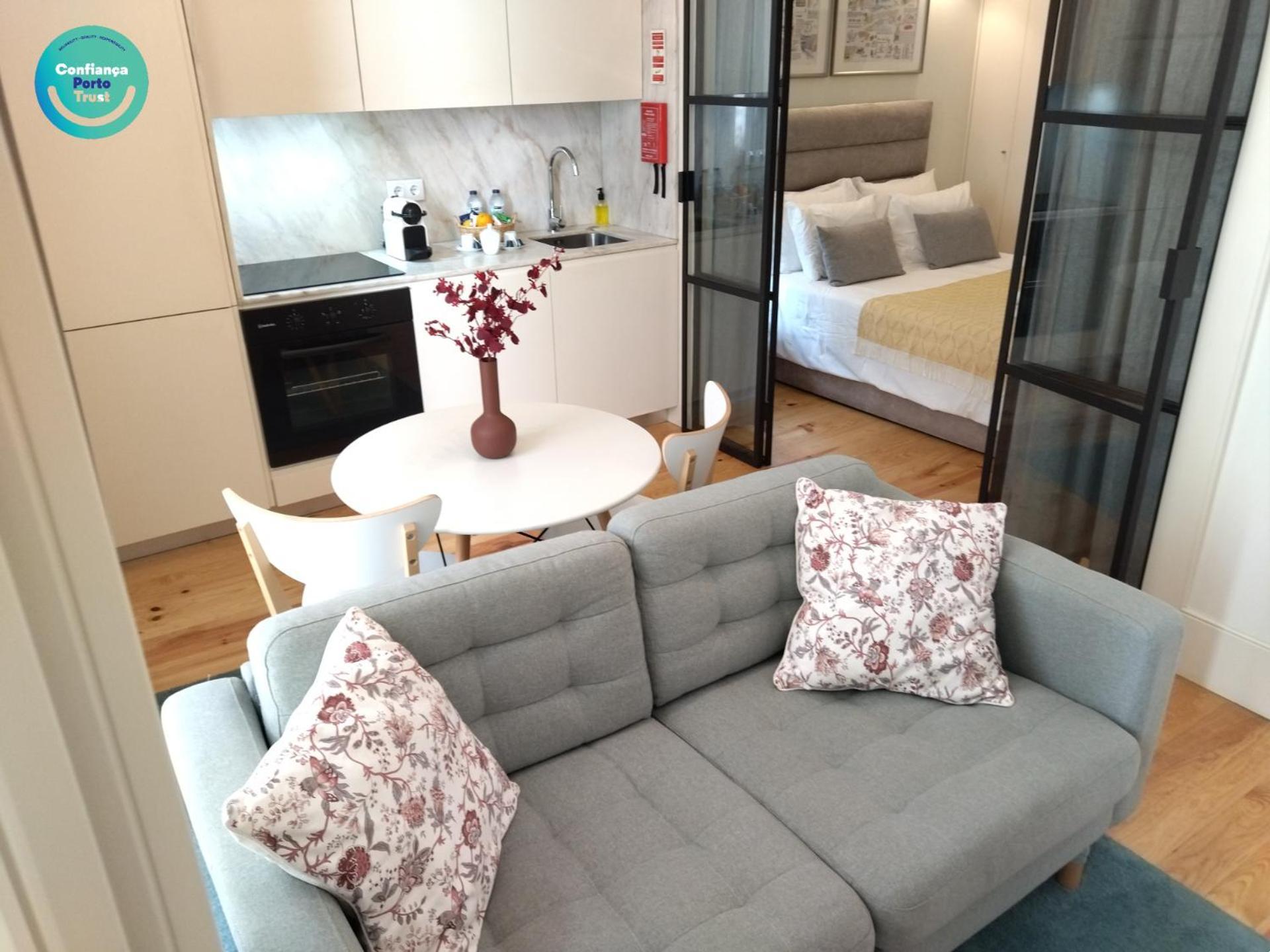 Santa Catarina Patio Apartment - With Washer Machine Porto Eksteriør billede